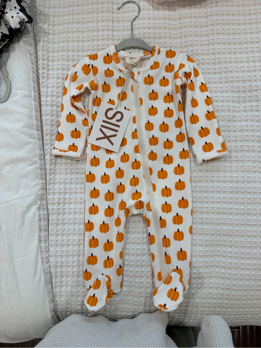 Orange Pumpkin Print Zip-Front Baby Footie - SIIX